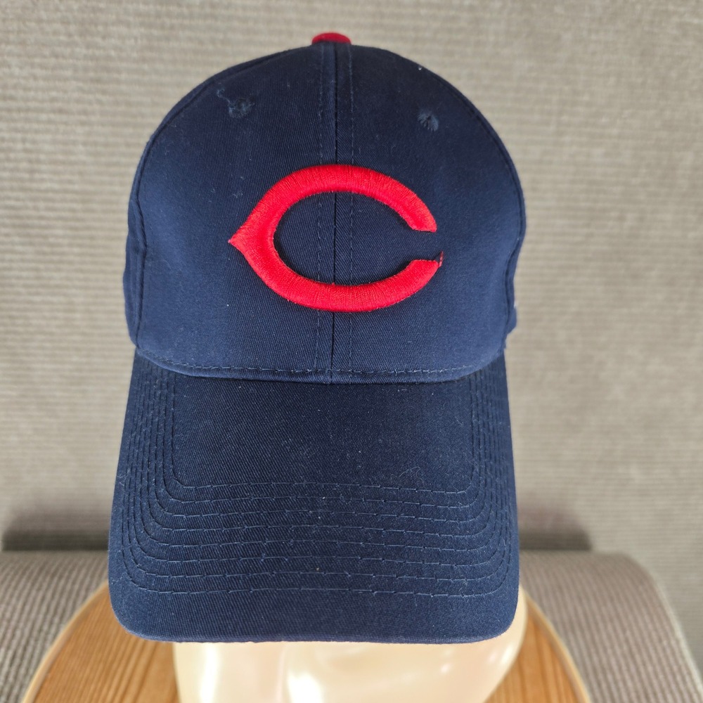 OC Sports Mens OSFM Navy Blue Cincinnati Reds Cooperstown Baseball Hat